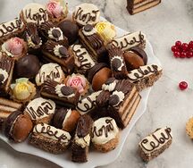 Ассорти пирожных-птифуров Птифюръ №1