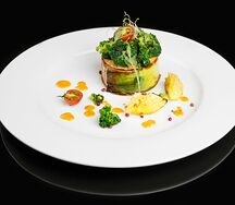 Запечёный лосось с соусом Биск