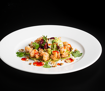 Тёплый салат с креветками