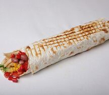 Шаверма острая в лаваше