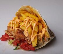 Гиро сырный в пите