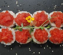 Ролл тартар с мясом тунца