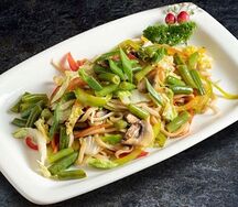 Яки-удон Лапша с овощами