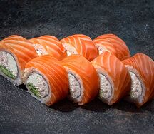 Филадельфия с копченым лососем