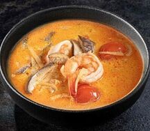 Том ям с рисом