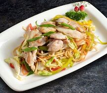 Яки-удон Лапша с курицей