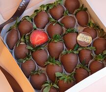 25 клубник в шоколаде