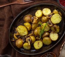 Картофель жаренный с грибами
