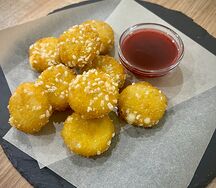 Сырные медальоны 