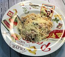 Паста с курицей и грибами