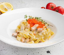 Паста с лососем и анчоусами