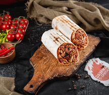 Шаурма с курицей и шашлычным соусом Стандарт