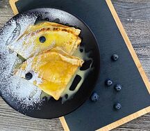 Ванильные блины с манговой сгущенкой