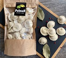 Пельмени с курицей и сыром
