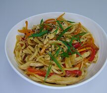 Wok с курицей