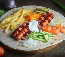 Хот-Дог на тарелке двойной