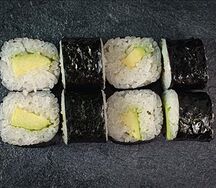 Маки с авокадо
