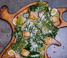 Салат Таёжный с тигровыми креветками