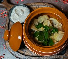 Пельмени из мяса марала с белыми грибами