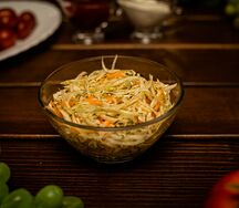 Салат из свежей капусты