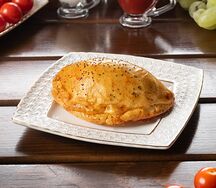 Пирожок с яблоком