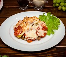 Жаркое в горшочках со свининой 