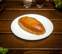 Пирожок с картофелем