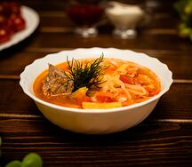 Щи из свежей капусты с говядиной