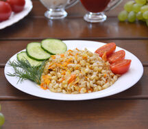 Перловка с овощами