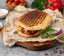 Шаурма в пите с курицей