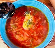 Борщ со сметаной