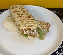 Шаверма в лаваше двойная