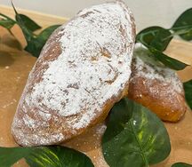 Пирожок с малиной