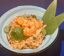 Лапша Пад-тай с креветками