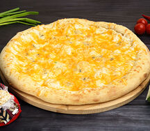 Пицца четыре сыра 