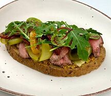 С ростбифом