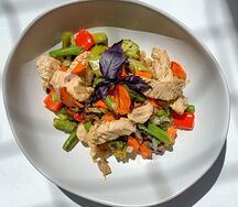 Индейка с овощами в азиатском стиле