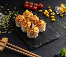 Hot запеченный ролл с угрем спайси Фудзияма