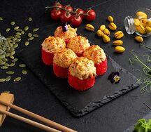 Hot запеченный ролл с лососем в сыре Fastdagger