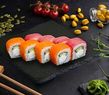 Ролл Филадельфия Лососик папе, маме тунец