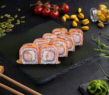 Ролл Филадельфия с лососем татаки