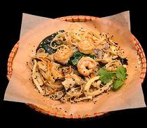 Ми Хао с морепродуктами