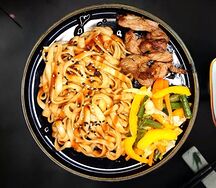 Wok с говядиной