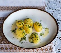 Картофель с укропом