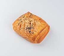 Слойка с ветчиной и сыром