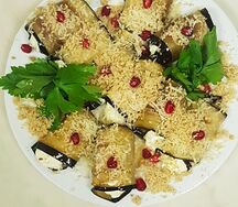 Рулет из баклажанов