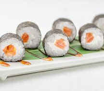 Классика с лососем и сыром