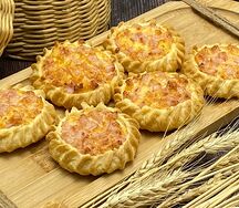 С ветчиной и сыром
