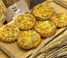 С сыром и зеленью