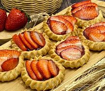 С клубникой серия Элит